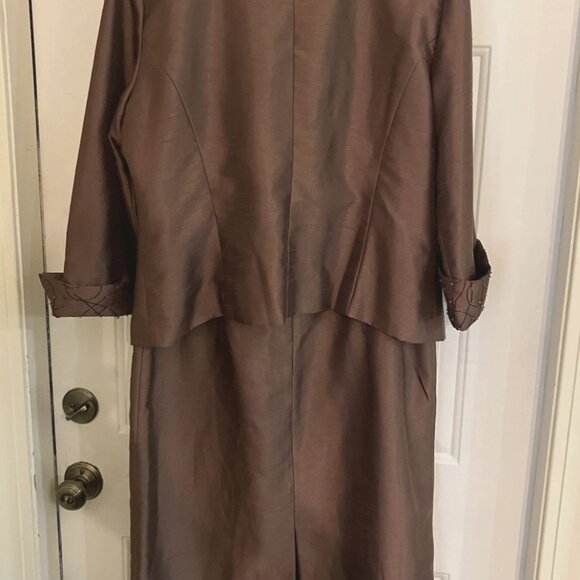 16 Petite Jessica Howard Evenings Beaded Brown 2 Piece Dress with Jacket, NWOT. - Picture 2 of 7